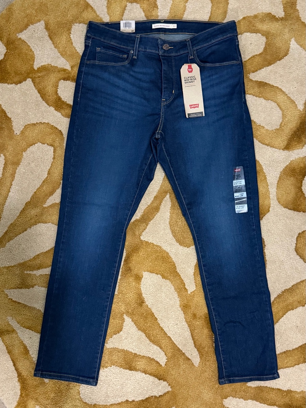 Levi's Women’s Classic Mid-Rise Skinny Jeans